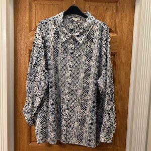 John Mark Blue and White Lace Detail Top